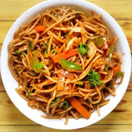 VEG CHOWMEIN